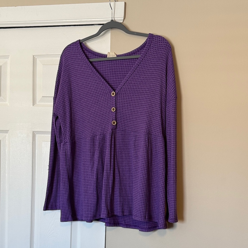 BiBi Purple V-Neck Button up Top